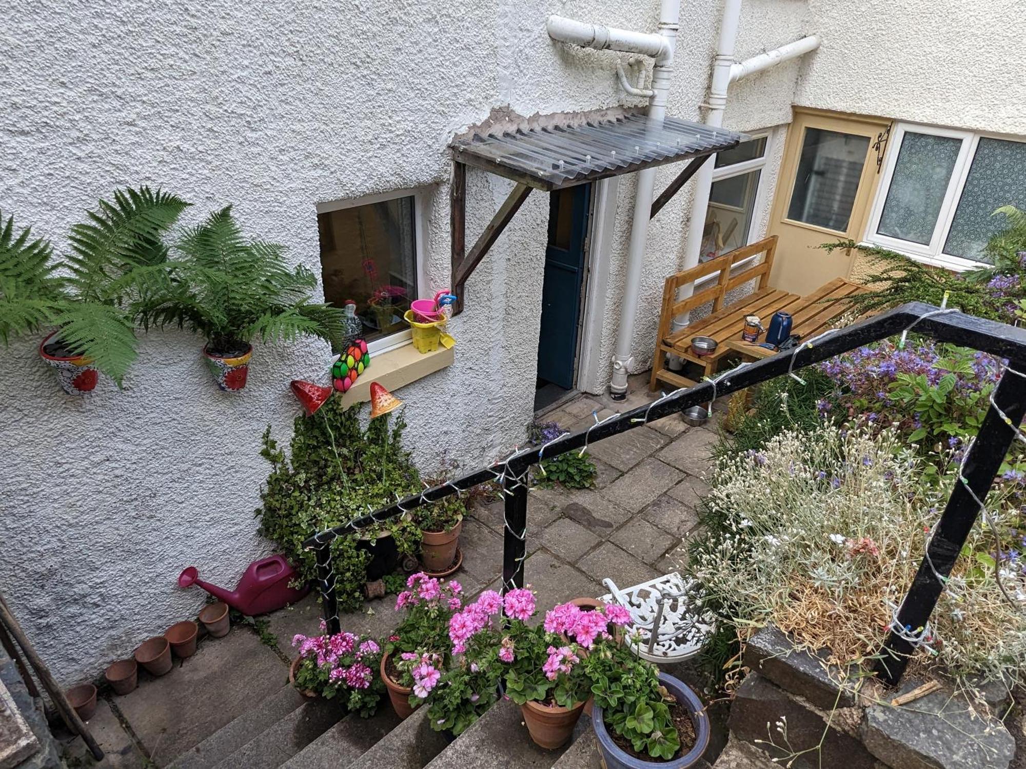 Fantastic Sea Views At Century'S Old Alma'S Cottage - Sleeps Up To 8 Guests Penmaen-mawr المظهر الخارجي الصورة