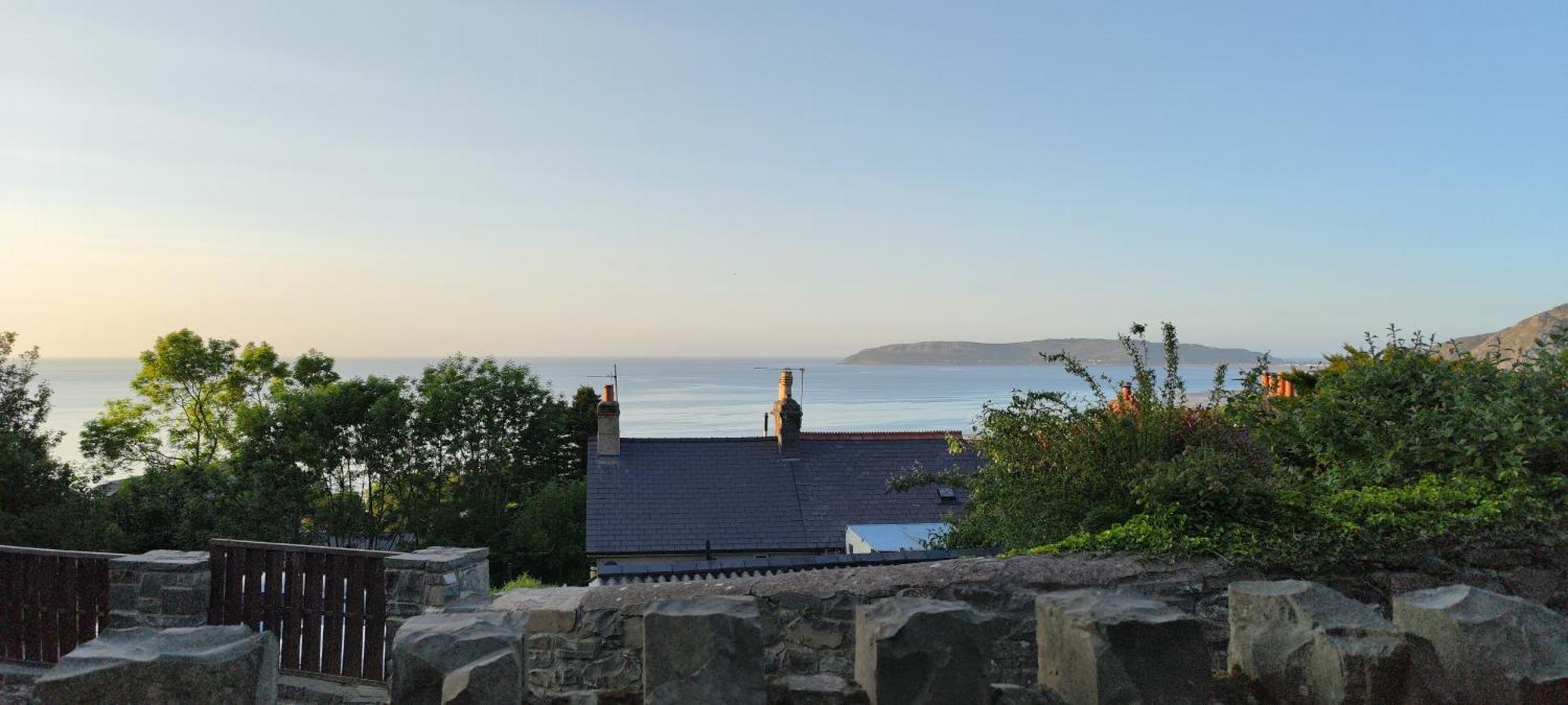Fantastic Sea Views At Century'S Old Alma'S Cottage - Sleeps Up To 8 Guests Penmaen-mawr المظهر الخارجي الصورة