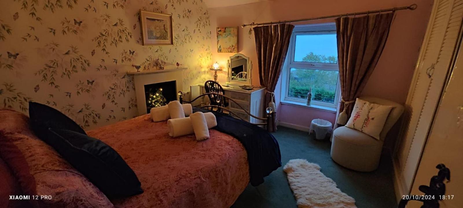 Fantastic Sea Views At Century'S Old Alma'S Cottage - Sleeps Up To 8 Guests Penmaen-mawr المظهر الخارجي الصورة